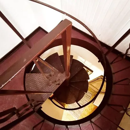 Casa Piccolo Borgo By Gottschalk Dorio