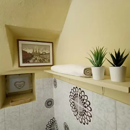 In Centro Storico 度假居 Dorio