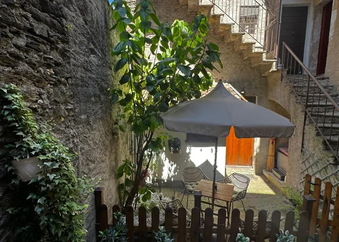 Casa Piccolo Borgo By Gottschalk *