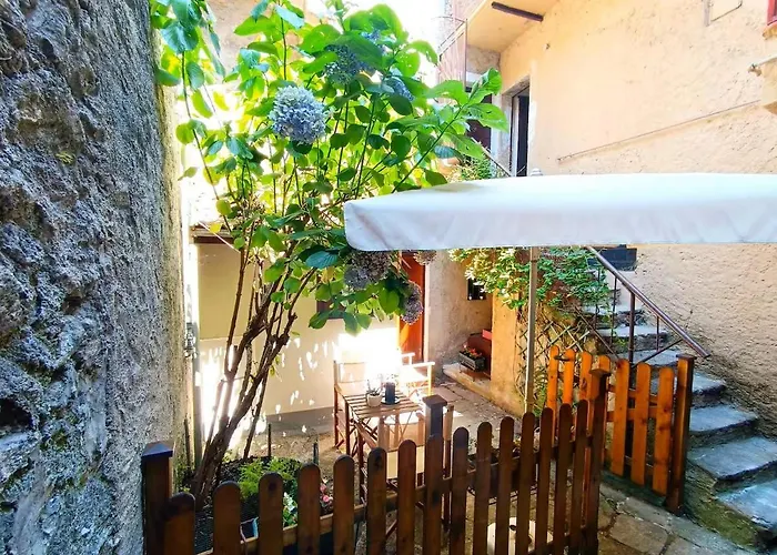 Casa Piccolo Borgo By Gottschalk 도리오