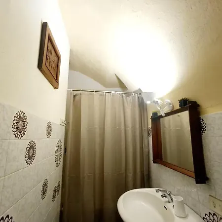 Vakantiehuis In Centro Storico Dorio