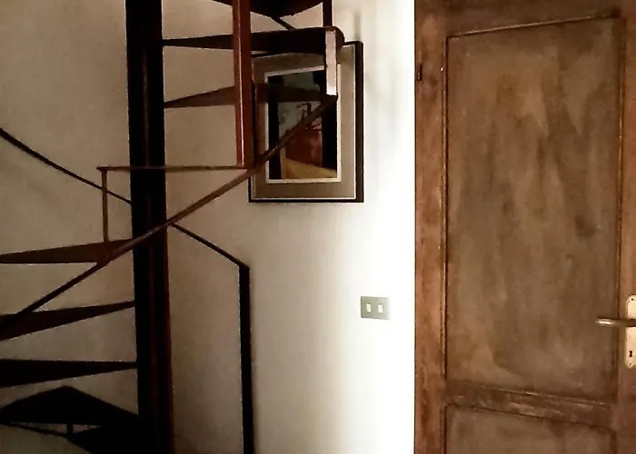 Casa Piccolo Borgo By Gottschalk Dorio